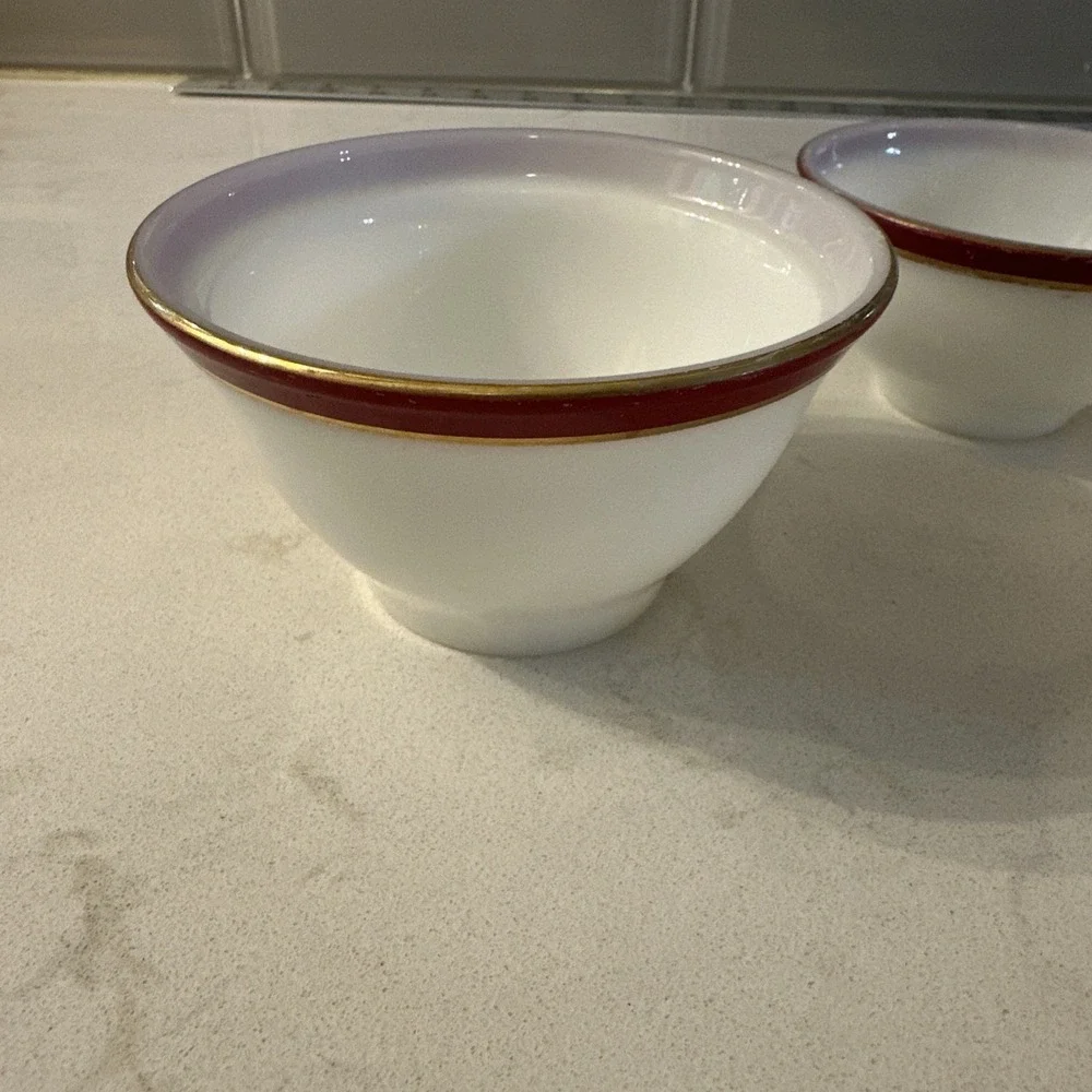 Pyrex usa white